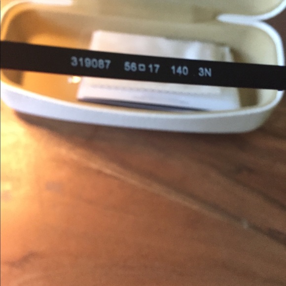 Michael Kors Milo matte black sunglasses - Picture 2 of 6